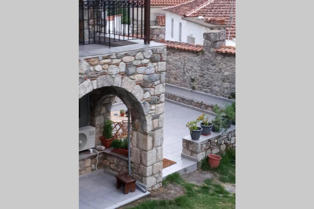 Ανεξαρτητο Studio Στο Ομορφο Καστορειο Kastorion Экстерьер фото